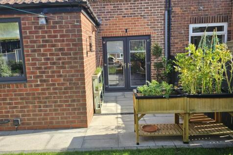 Patio 2
