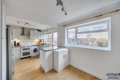 a8c04460e5fc49669f97ccf690eda3c4