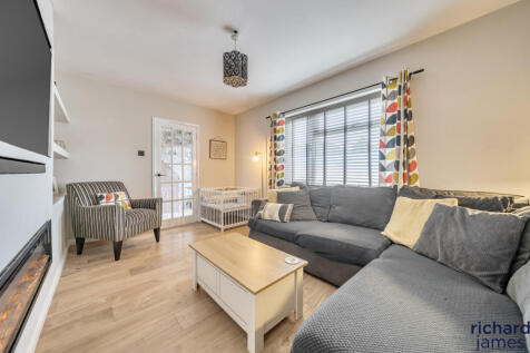 791b9d0afee945d08a8d8d3d29327867