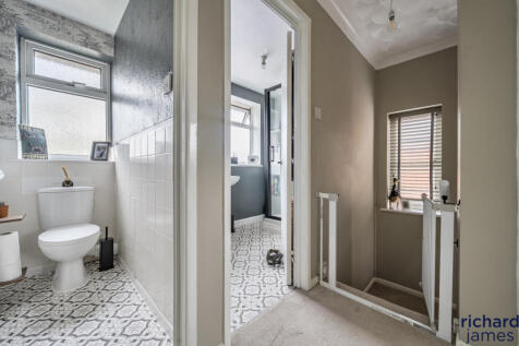 87a7882d618e449d8ee4e701f6d01747