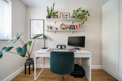 1373518156900ec8d6dacd