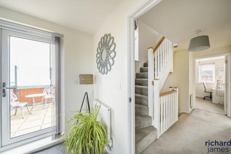 5e4a5d7ce04d4d95a2deb795f1ab38c2