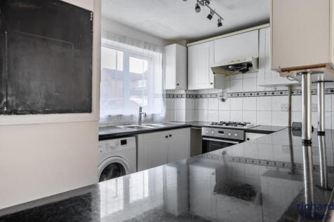 cf6bf3cdc22544d2bc55eaed5615a4d2