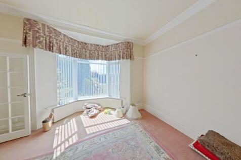 Rear Living Room 2