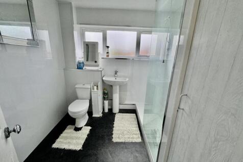 4EEEDB72-2FE4-450B-A706-1DC56735C186