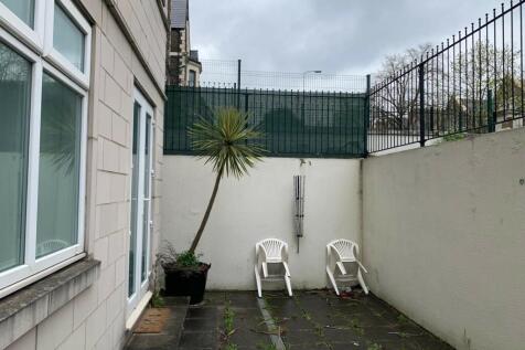 Private Garden 