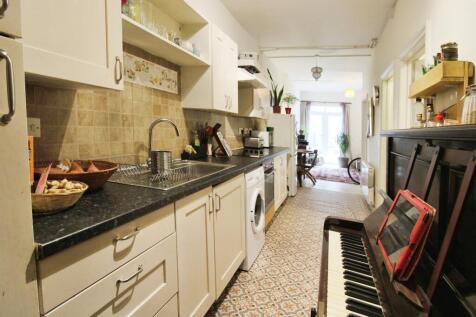 Property Image 16