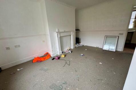 54b06719-469f-49e0-bc5e-0d2e4144e746