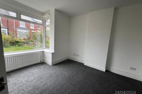 WhatsApp Image 2024-04-29 at 11.10.25_a1b6ca26