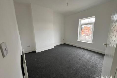 WhatsApp Image 2024-04-29 at 11.10.27_e9c04441