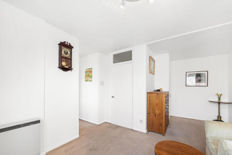 Living/Bedroom