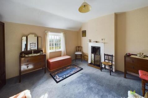 CAM01520G0-PR0140-STILL009.jpg