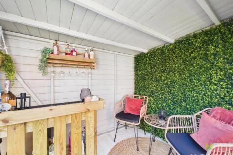 Summer house.jpg