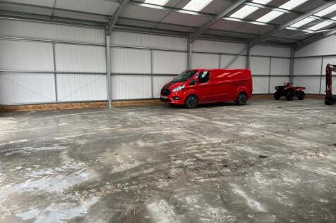 Outbuilding 3.jpg