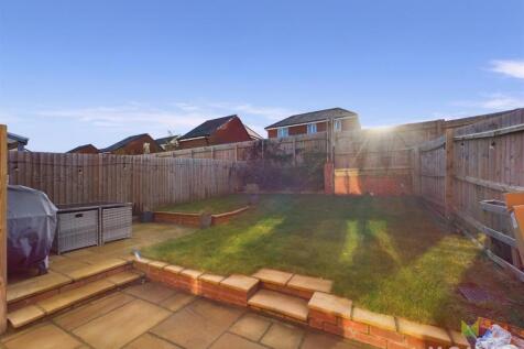 CAM01520G0-PR0131-STILL007.jpg