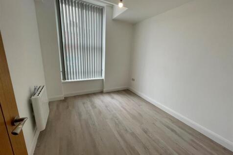 Bedroom 2.jpg