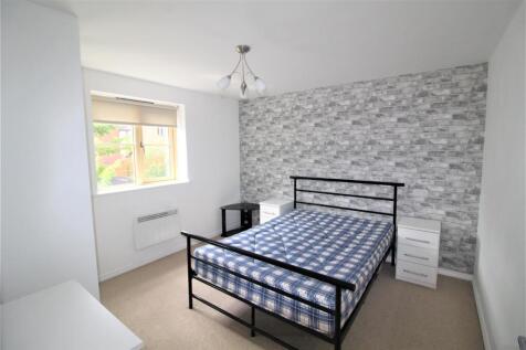 Bedroom 1.JPG