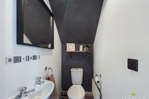 CAM01348G0-PR0491-STILL001.jpg