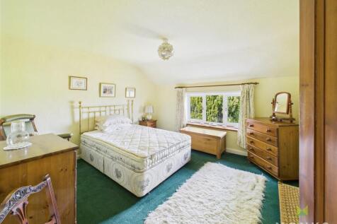 CAM01520G0-PR0218-STILL014.jpg