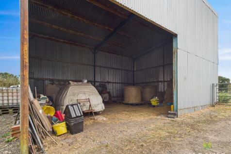 CAM01520G0-PR0259-STILL017.jpg