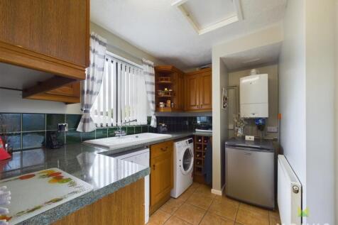 CAM01348G0-PR0426-STILL018.jpg