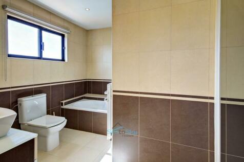 en-suite bathroom