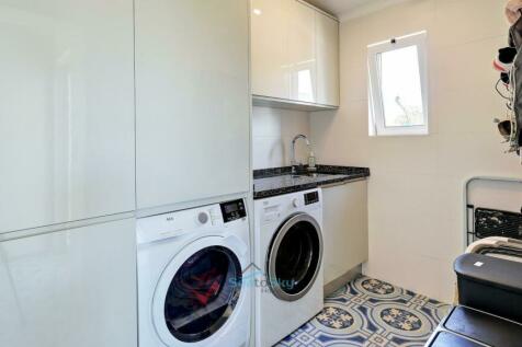 laundry/ utility room