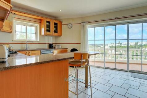 patio doors to the balcony