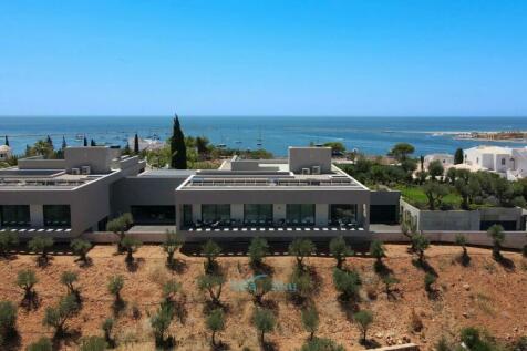 bedrooms facing olive groves