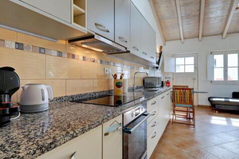 kitchen with granite worktops