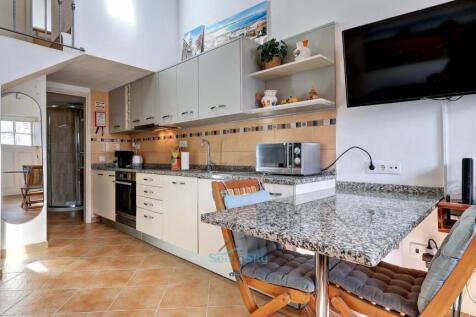 breakfast bar for 2