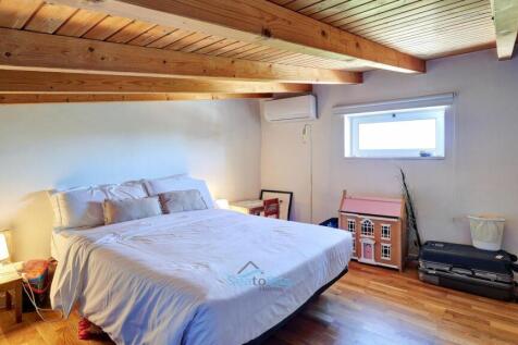 bedroom 3, upstairs