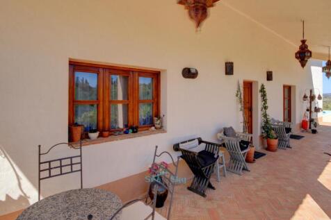 large covered terrace