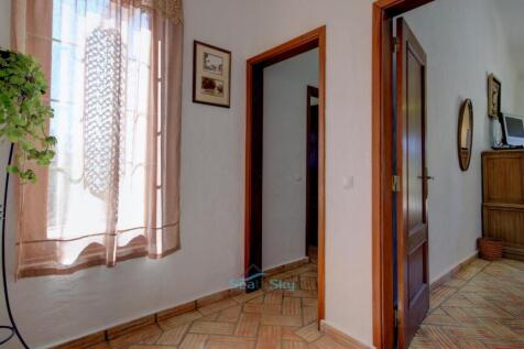entrance to master bedroom and bedroom 2