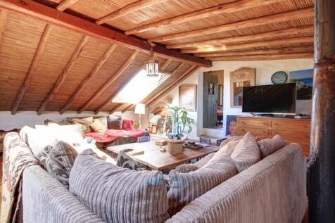 upstairs relaxing lounge