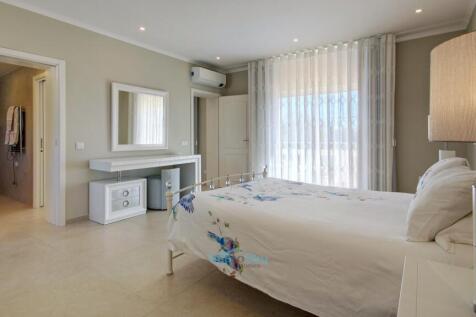 1st guest suite