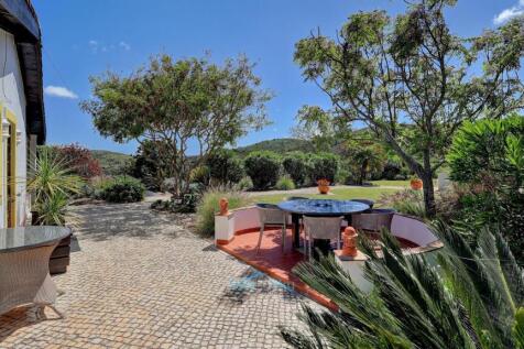 dining terrace