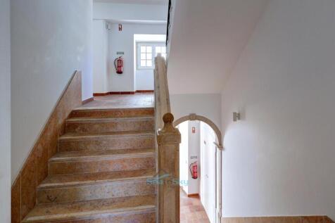 central staircase