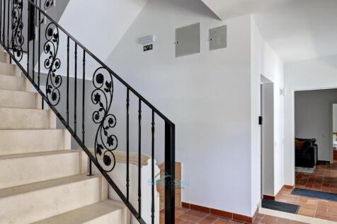 central staircase