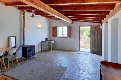 cottage living room