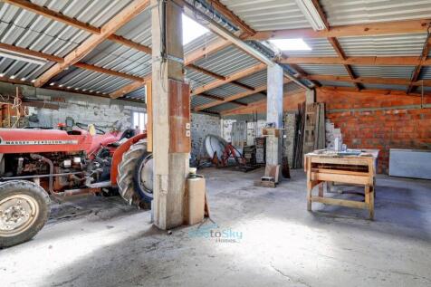 barn