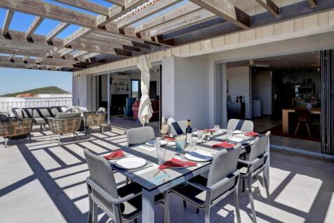 spacious terrace