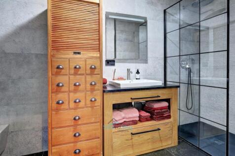 ensuite with walk in shower