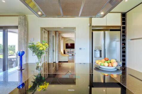double doors to kitchen