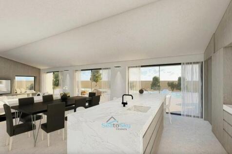 patio doors to pool terrace