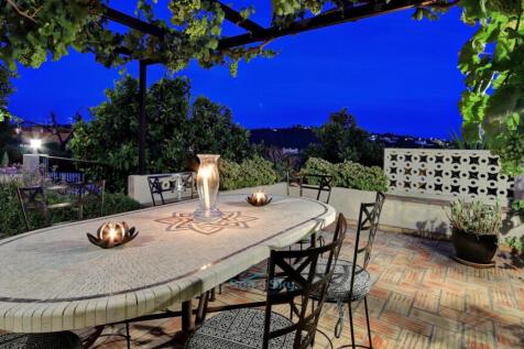 evening meals outside