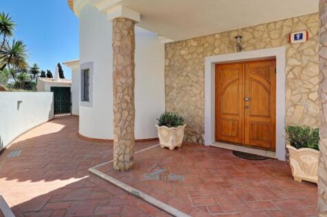 main entrance &amp; gate to laundry entrance