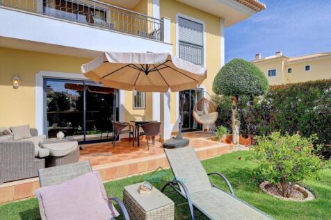 ample space for sun bathing