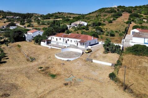 ample space for entertaining