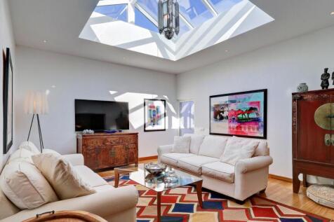 sun room - door to roof terrace